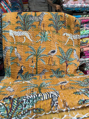 Minimalist Kantha Blanket – Handprinted Cotton Layer