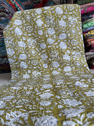 Kantha Quilt for Queen Bed – Printed Cotton Bedding