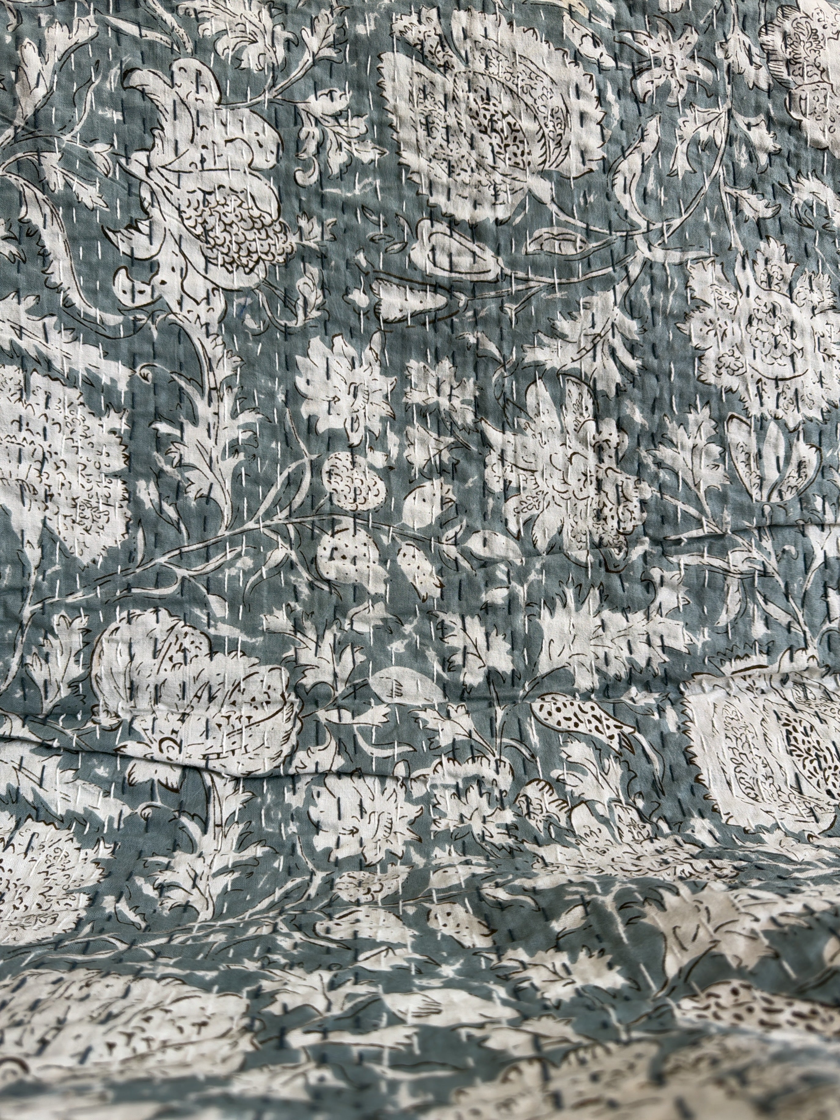 Cozy Kantha Quilt for Fall & Winter – Hand-Printed