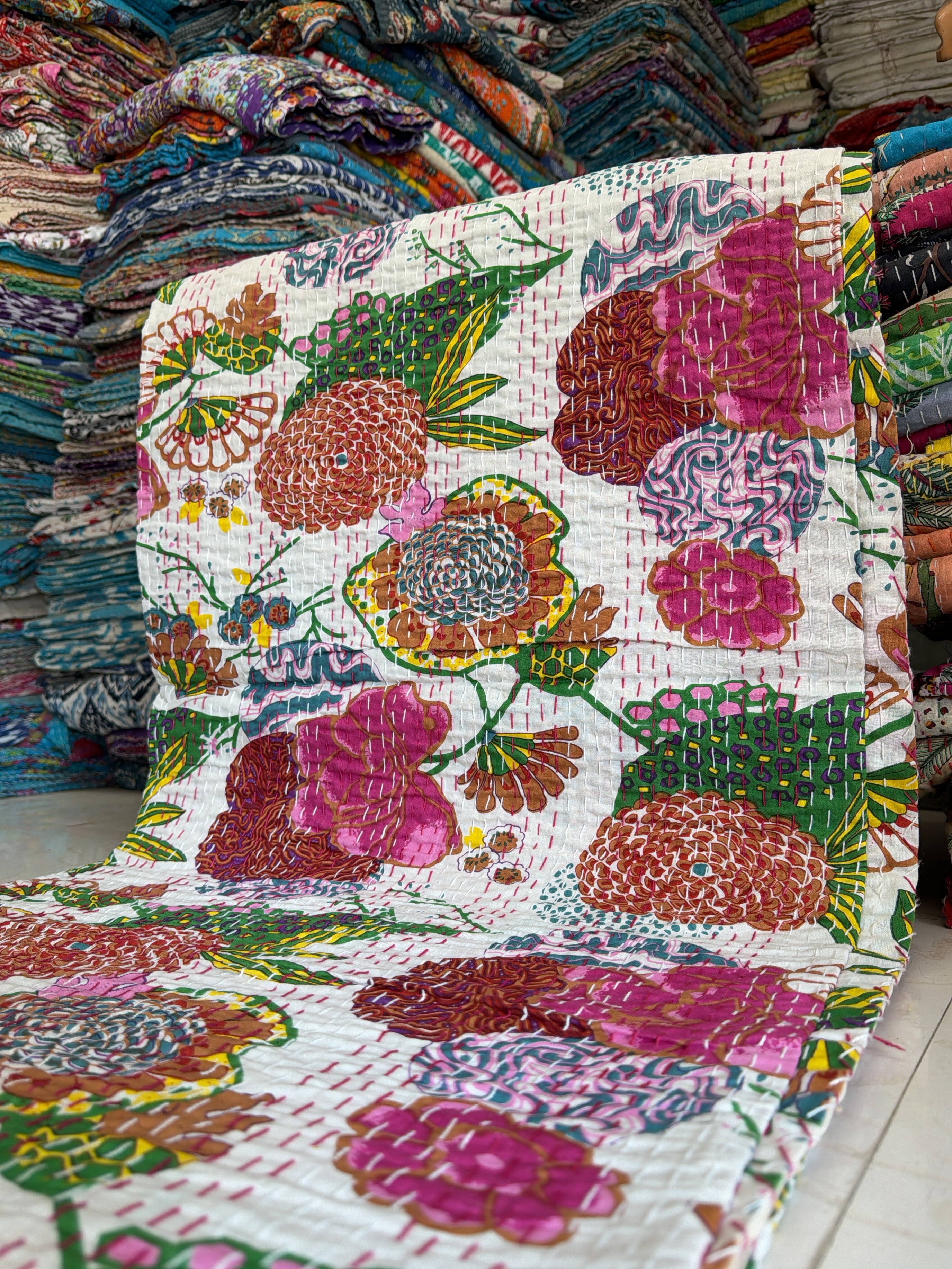 Lightweight and Breathable Kantha Print Blanket