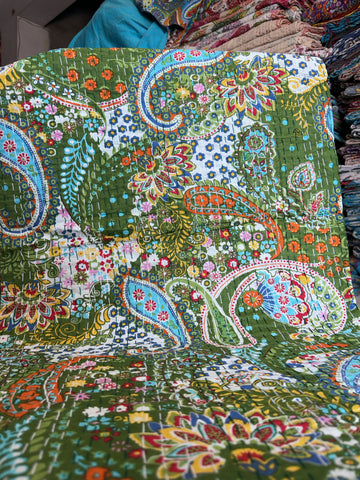 Lightweight Indian Quilt – Kantha Printed Bedspread