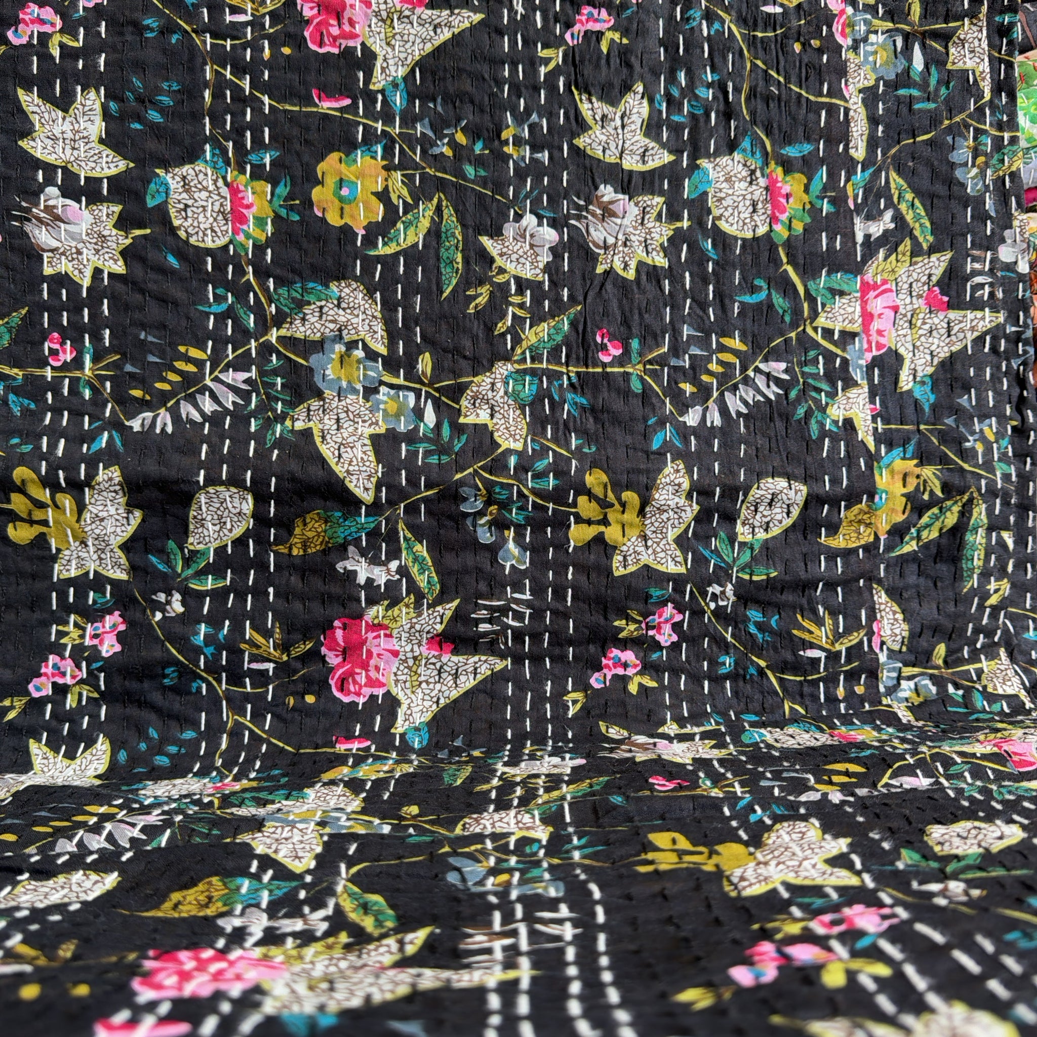 Traditional Indian Kantha Quilt – Printed Cotton Comforter