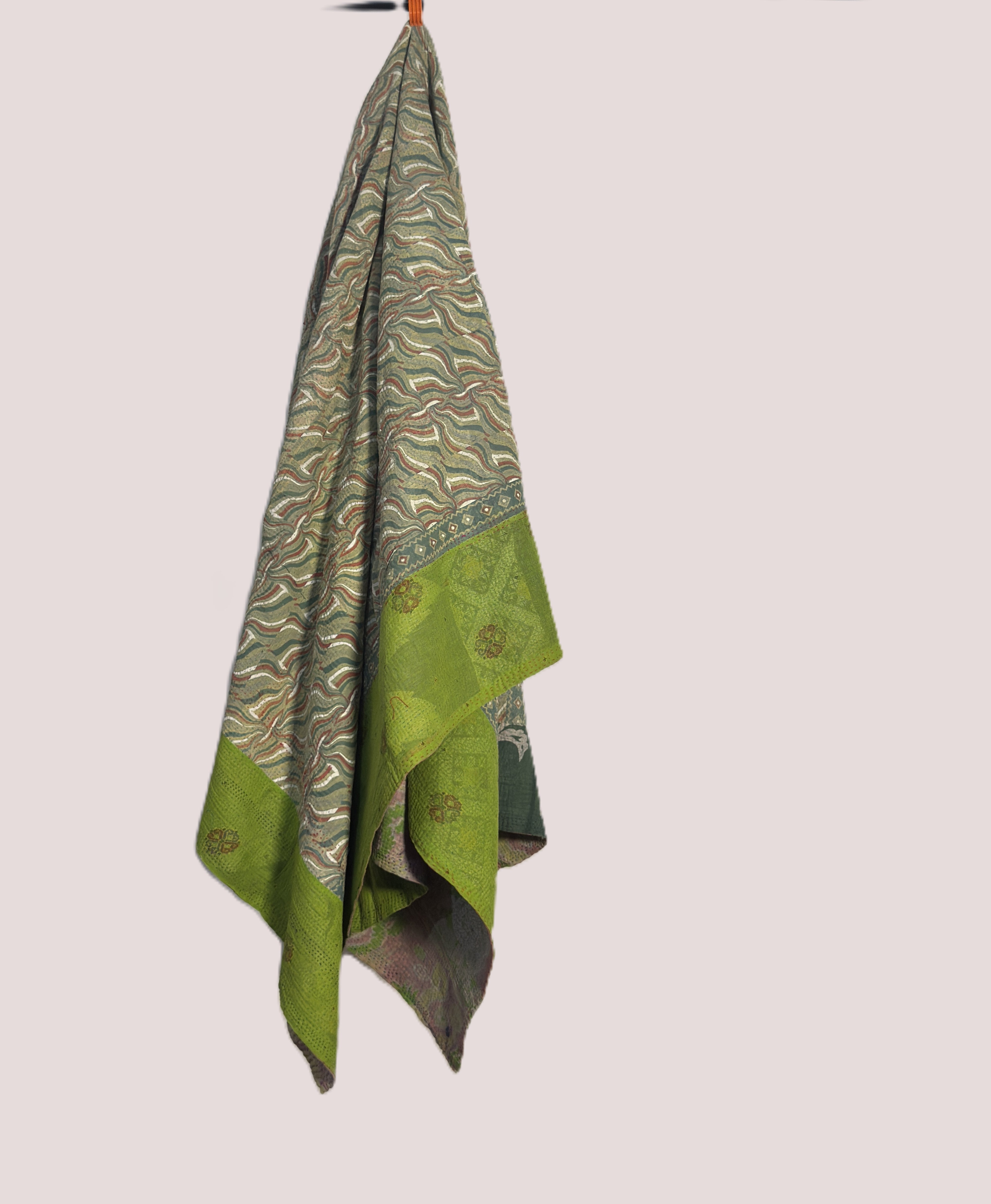 Premium Handmade Vintage Kantha Harvest Hug